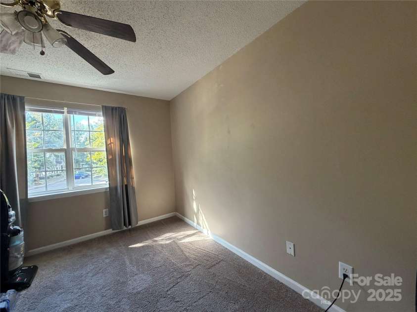 5375 Kimmerly Woods Drive, Charlotte, NC 28215.  MLS# CAR4305841, YatesRealty ID 40241. 3rd Bedroom