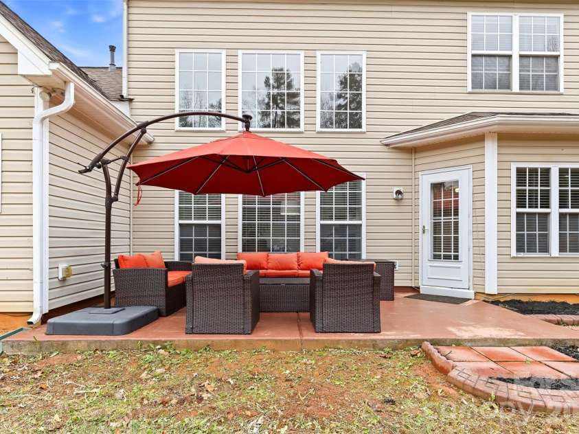 11919 Erwin Ridge Avenue, Charlotte, NC 28213.  MLS# CAR4389516, YatesRealty ID 40242. 