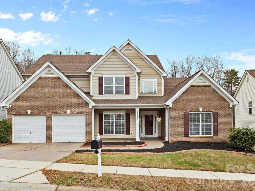 11919 Erwin Ridge Avenue, Charlotte, NC 28213.  MLS# CAR4389516, YatesRealty ID 40242. 