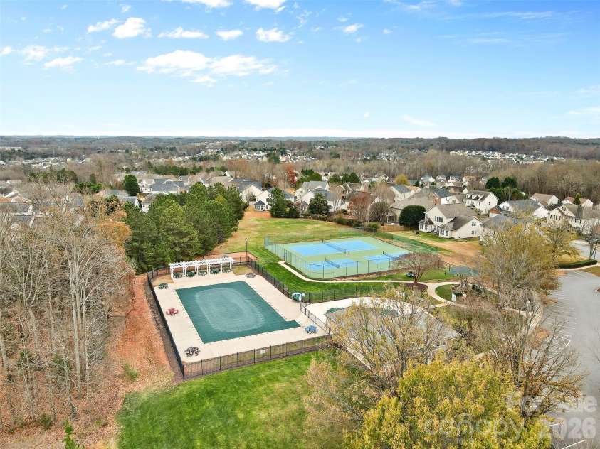 11919 Erwin Ridge Avenue, Charlotte, NC 28213.  MLS# CAR4389516, YatesRealty ID 40242. 