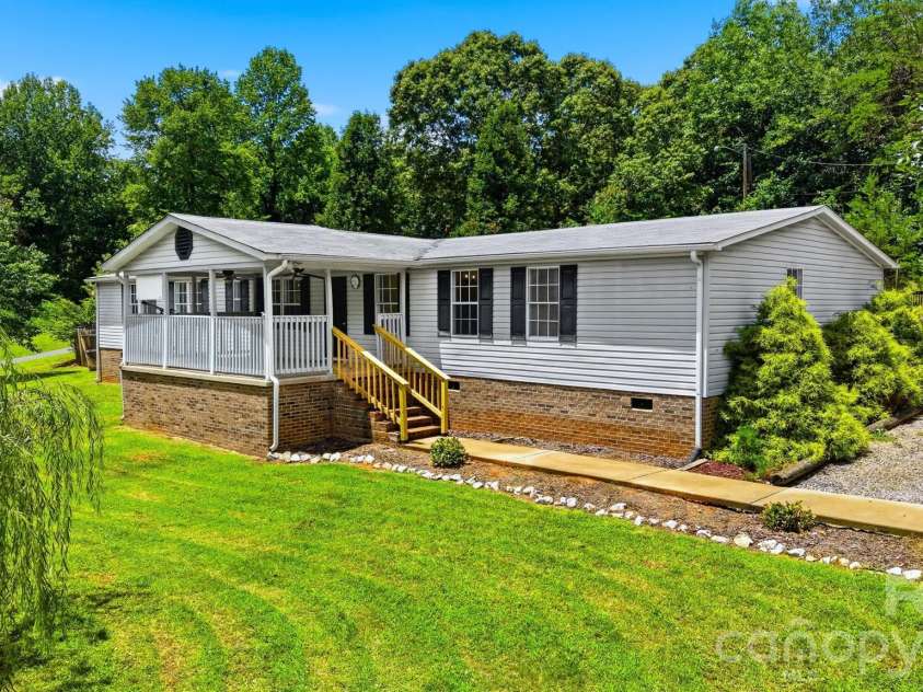 15 Duke Power Road, Granite Falls, NC 28630.  MLS# CAR4407251, YatesRealty ID 40245. 