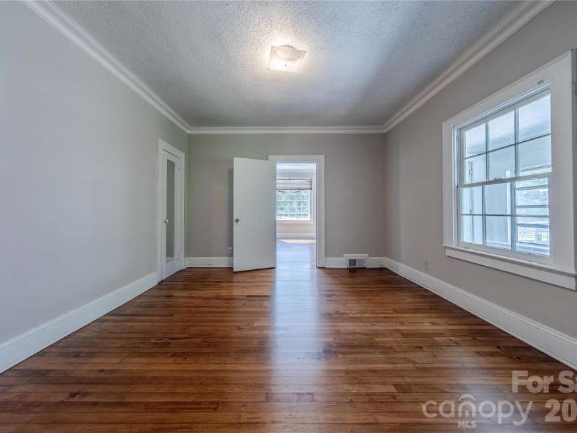 8 Bolt Drive, Shelby, NC 28150.  MLS# CAR4407978, YatesRealty ID 40249. 