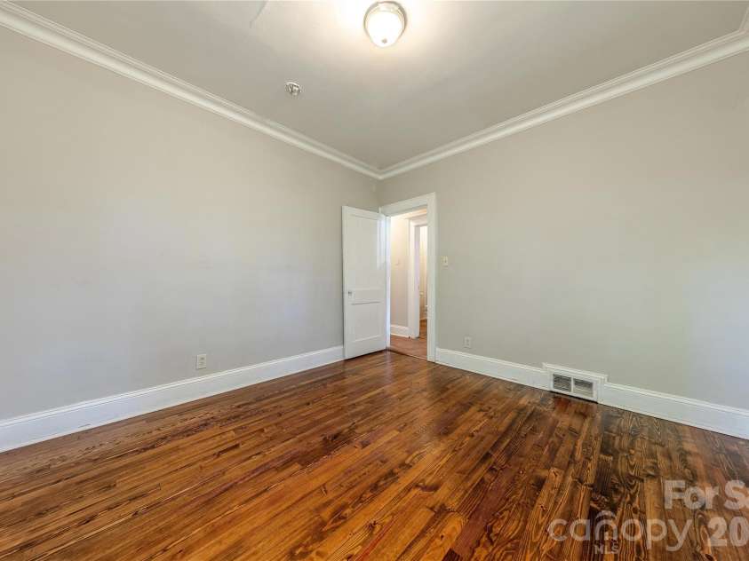 8 Bolt Drive, Shelby, NC 28150.  MLS# CAR4407978, YatesRealty ID 40249. 