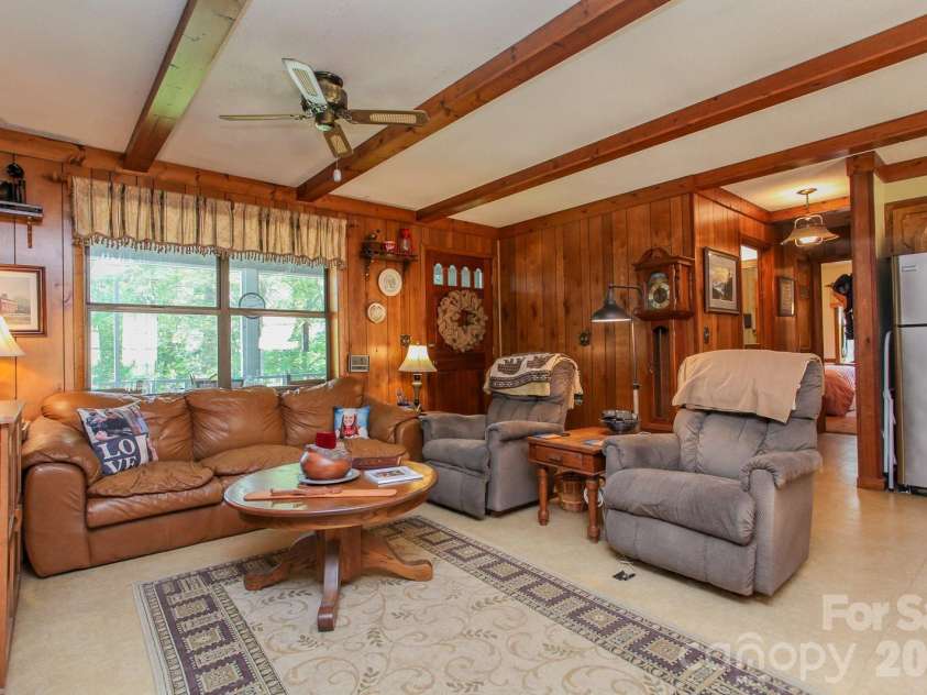 146 Stecoah Heights, Robbinsville, NC 28771.  MLS# CAR4344701, YatesRealty ID 4025. 