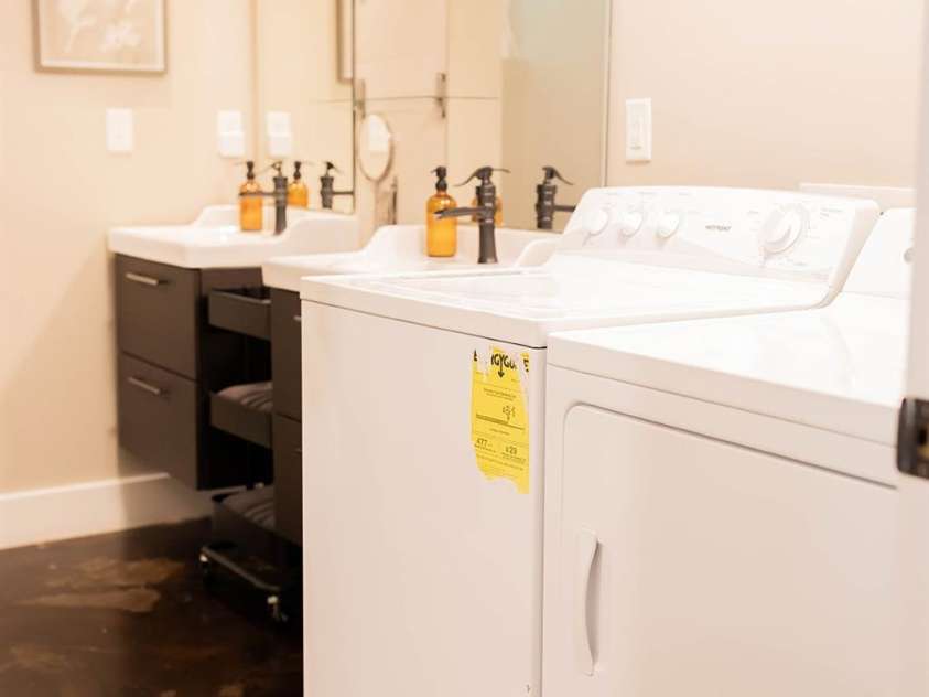 309 London Road, Asheville, NC 28803.  MLS# CAR4353923, YatesRealty ID 4025. Lower laundry