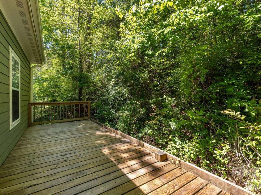 309 London Road, Asheville, NC 28803.  MLS# CAR4390562, YatesRealty ID 4025. 