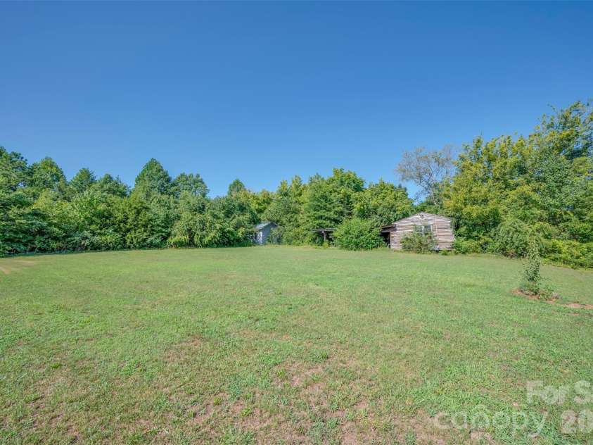 1380 Poors Ford Road, Rutherfordton, NC 28139.  MLS# CAR4402923, YatesRealty ID 40255. 