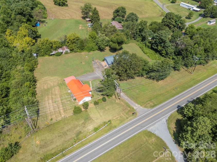 1380 Poors Ford Road, Rutherfordton, NC 28139.  MLS# CAR4402923, YatesRealty ID 40255. 