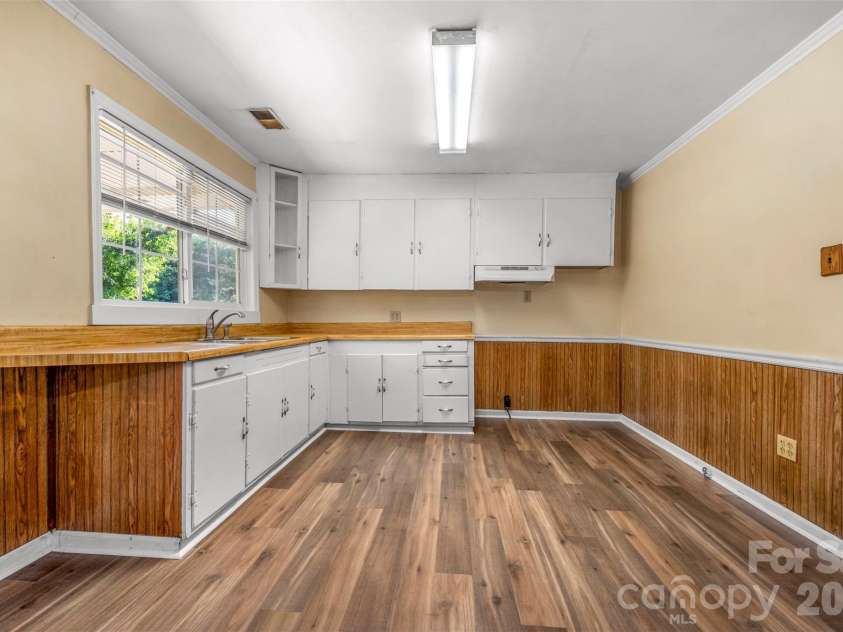 1380 Poors Ford Road, Rutherfordton, NC 28139.  MLS# CAR4402923, YatesRealty ID 40255. 