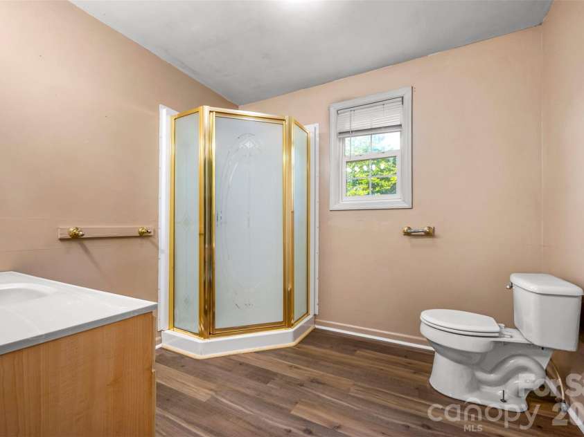 1380 Poors Ford Road, Rutherfordton, NC 28139.  MLS# CAR4402923, YatesRealty ID 40255. 