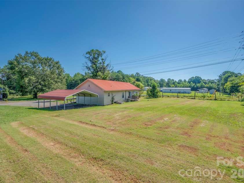 1380 Poors Ford Road, Rutherfordton, NC 28139.  MLS# CAR4402923, YatesRealty ID 40255. 