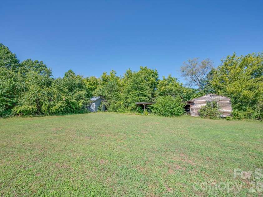 1380 Poors Ford Road, Rutherfordton, NC 28139.  MLS# CAR4402923, YatesRealty ID 40255. 