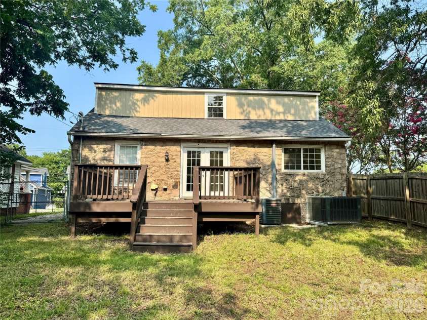205 Tournament Drive, Concord, NC 28025.  MLS# CAR4407976, YatesRealty ID 40257. 