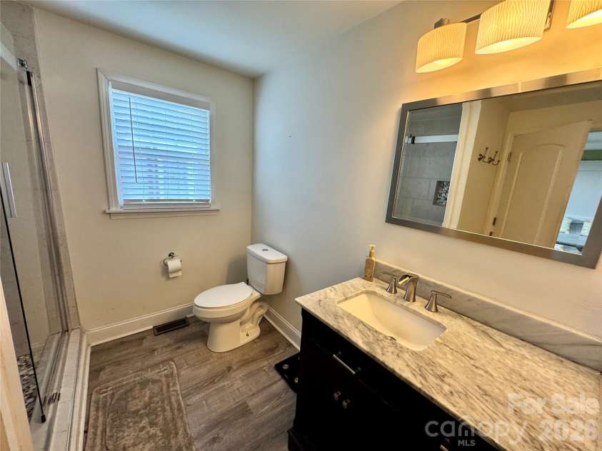 205 Tournament Drive, Concord, NC 28025.  MLS# CAR4407976, YatesRealty ID 40257. Primary bathroom