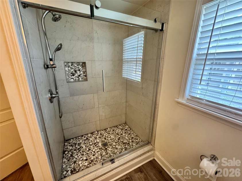 205 Tournament Drive, Concord, NC 28025.  MLS# CAR4407976, YatesRealty ID 40257. Primary bathroom