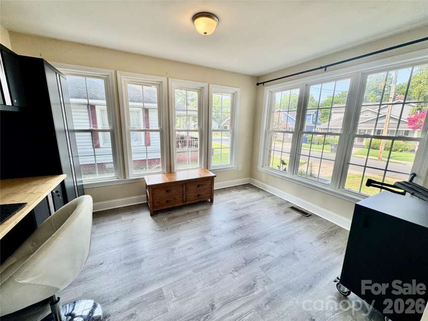 205 Tournament Drive, Concord, NC 28025.  MLS# CAR4407976, YatesRealty ID 40257. Sunroom