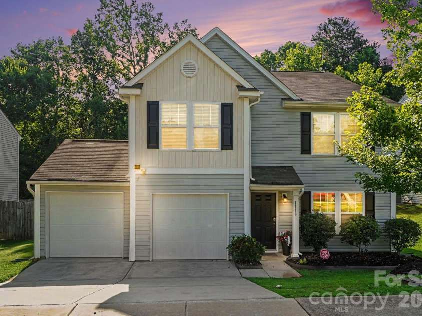 1118 Manston Place, Concord, NC 28025.  MLS# CAR4406300, YatesRealty ID 40258. 