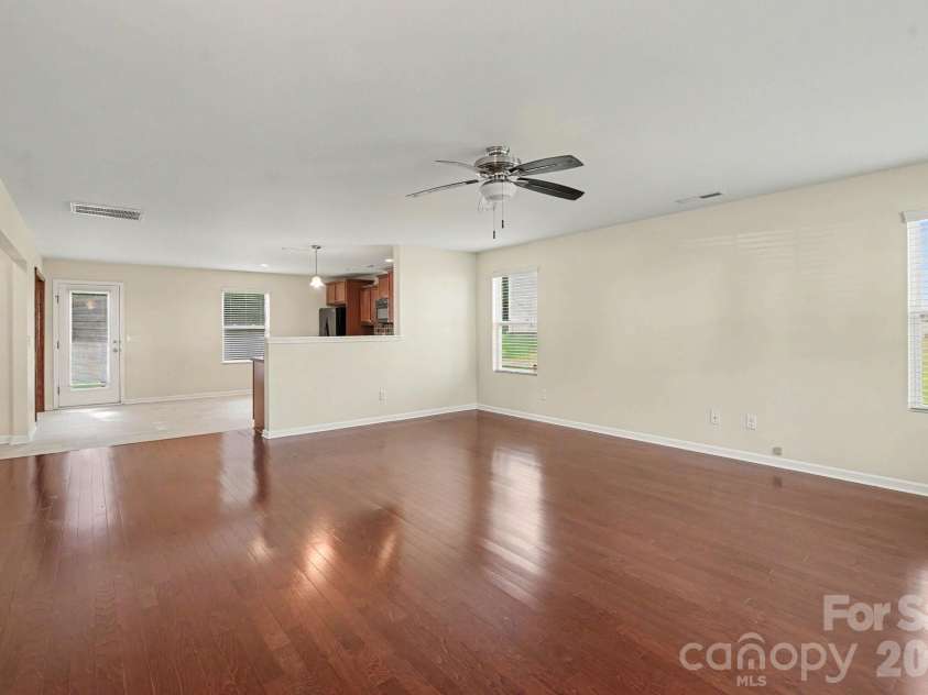 1118 Manston Place, Concord, NC 28025.  MLS# CAR4406300, YatesRealty ID 40258. 