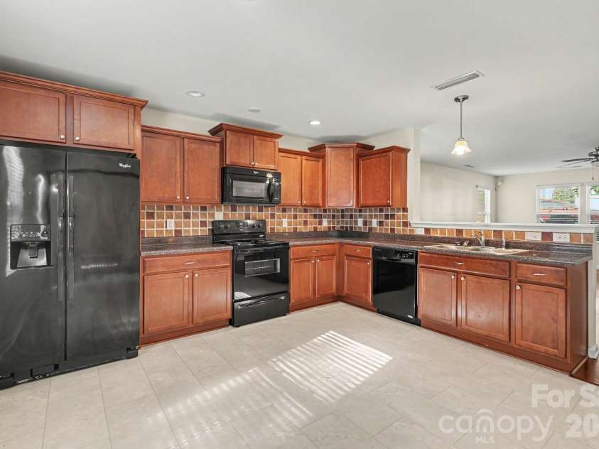 1118 Manston Place, Concord, NC 28025.  MLS# CAR4406300, YatesRealty ID 40258. 