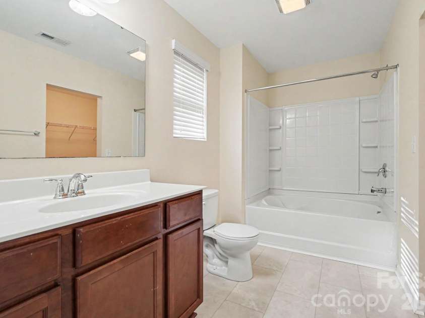 1118 Manston Place, Concord, NC 28025.  MLS# CAR4406300, YatesRealty ID 40258. 