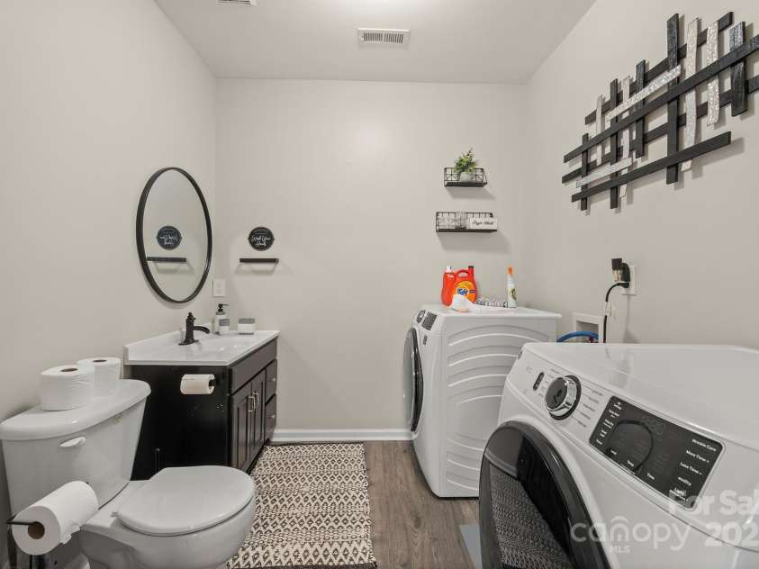 123 Scotch Irish Lane, Troutman, NC 28166.  MLS# CAR4240749, YatesRealty ID 4026. 1/2 bath-Laundry