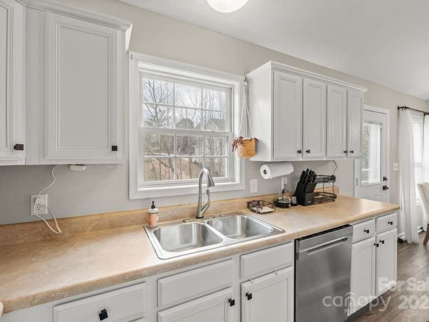 123 Scotch Irish Lane, Troutman, NC 28166.  MLS# CAR4240749, YatesRealty ID 4026. 
