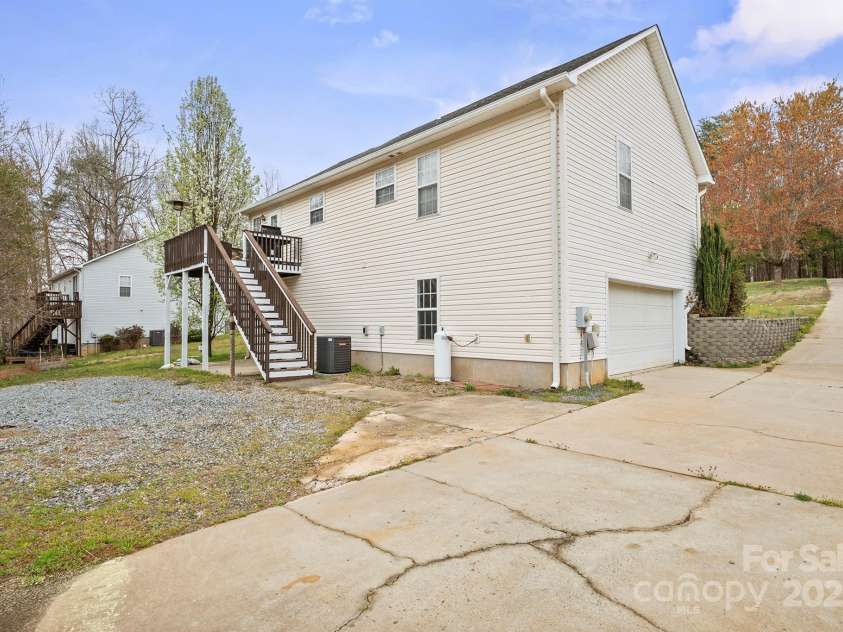 123 Scotch Irish Lane, Troutman, NC 28166.  MLS# CAR4240749, YatesRealty ID 4026. 