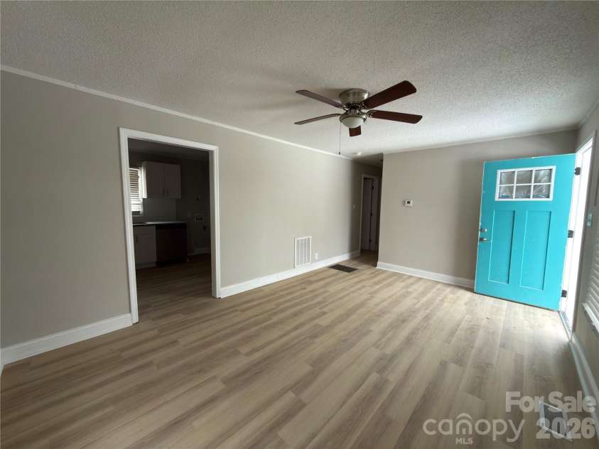 2431 Carmine Street, Charlotte, NC 28206.  MLS# CAR4343859, YatesRealty ID 4026. 