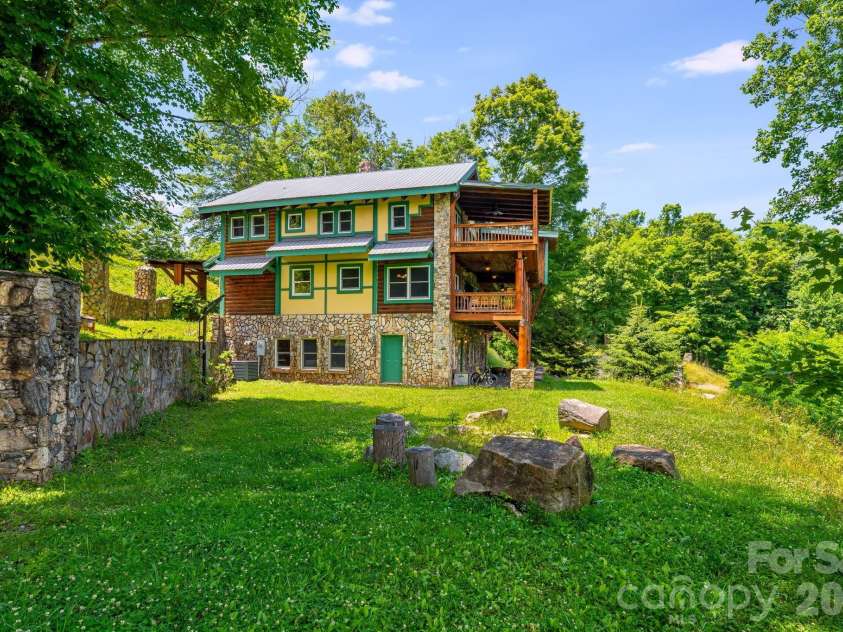 1185 & 1115 Black Bear Drive, Mars Hill, NC 28754.  MLS# CAR4406923, YatesRealty ID 40260. 