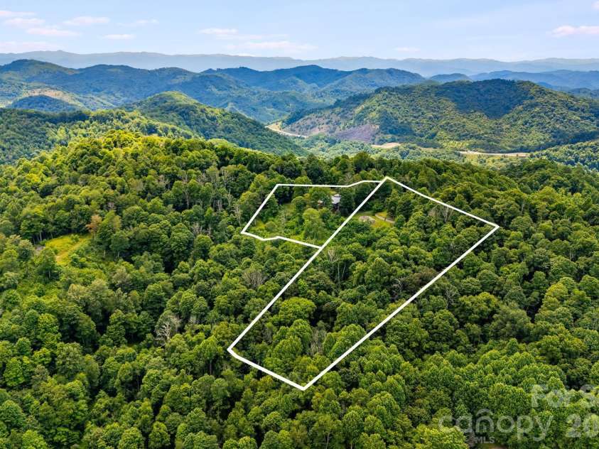 1185 & 1115 Black Bear Drive, Mars Hill, NC 28754.  MLS# CAR4406923, YatesRealty ID 40260. 