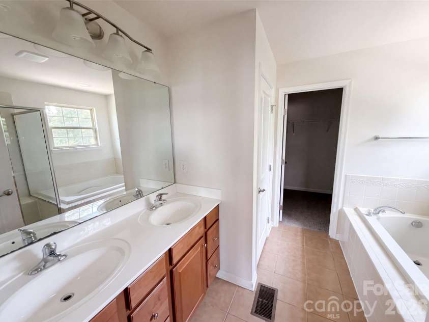 2275 Stone Pile Drive, Concord, NC 28025.  MLS# CAR4402404, YatesRealty ID 40262. 