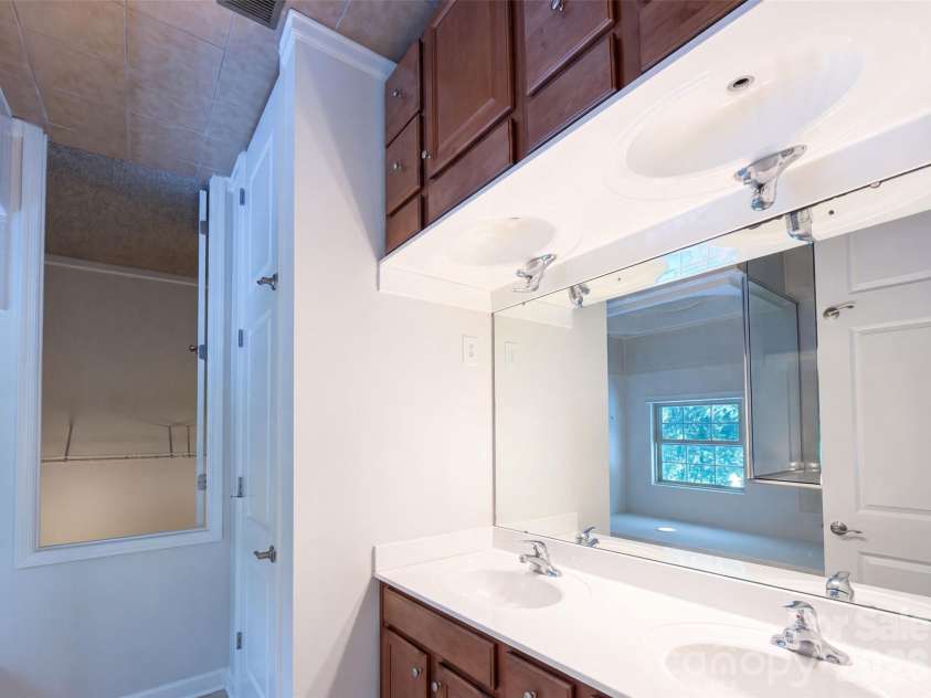 2275 Stone Pile Drive, Concord, NC 28025.  MLS# CAR4402404, YatesRealty ID 40262. 