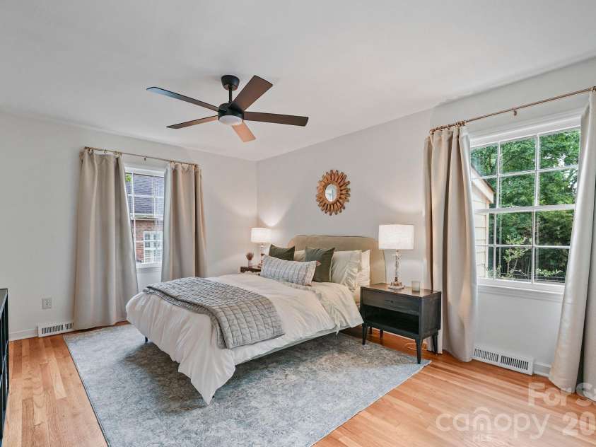1300 Brockton Lane, Charlotte, NC 28226.  MLS# CAR4407307, YatesRealty ID 40264. 