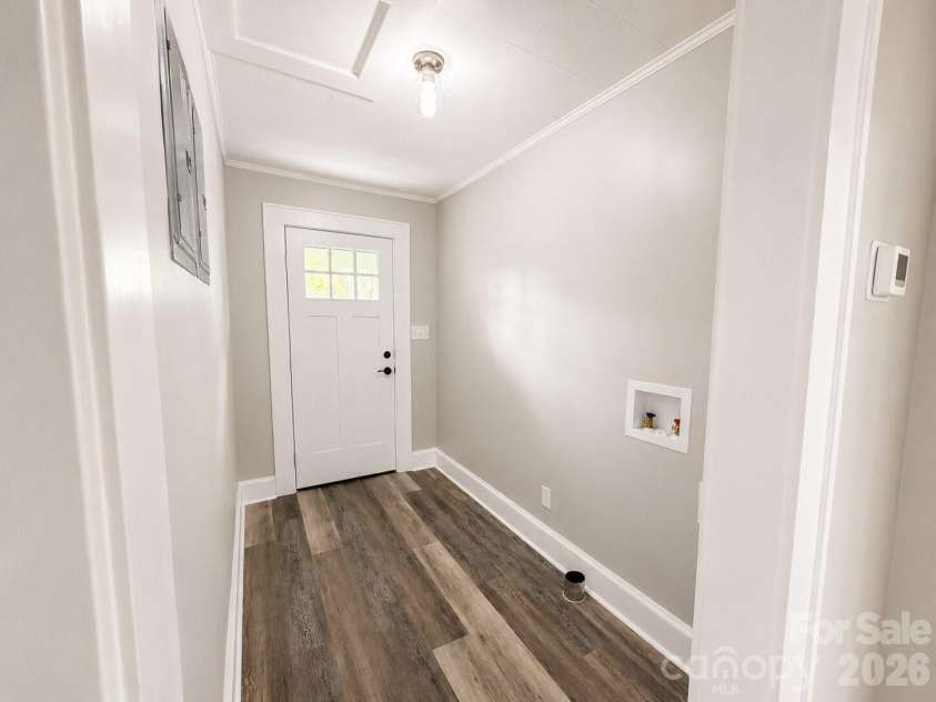 113 Mountain View Street, Morganton, NC 28655.  MLS# CAR4407157, YatesRealty ID 40267. 