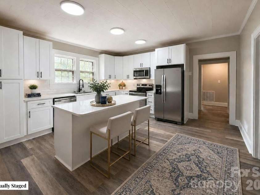 113 Mountain View Street, Morganton, NC 28655.  MLS# CAR4427591, YatesRealty ID 40267. 