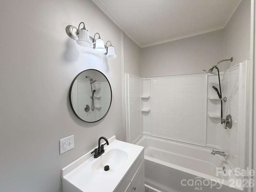 113 Mountain View Street, Morganton, NC 28655.  MLS# CAR4427591, YatesRealty ID 40267. 