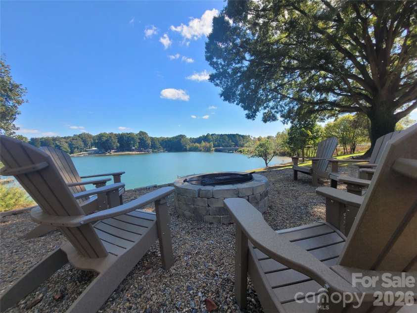 4455 Reed Creek Drive, Sherrills Ford, NC 28673.  MLS# CAR4408832, YatesRealty ID 40268. 