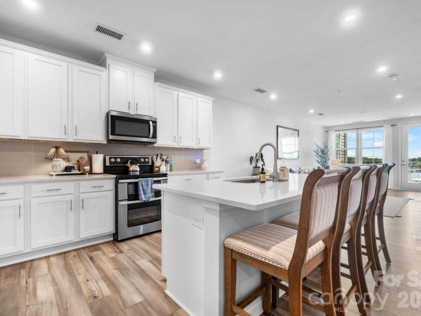 4455 Reed Creek Drive, Sherrills Ford, NC 28673.  MLS# CAR4413608, YatesRealty ID 40268. 