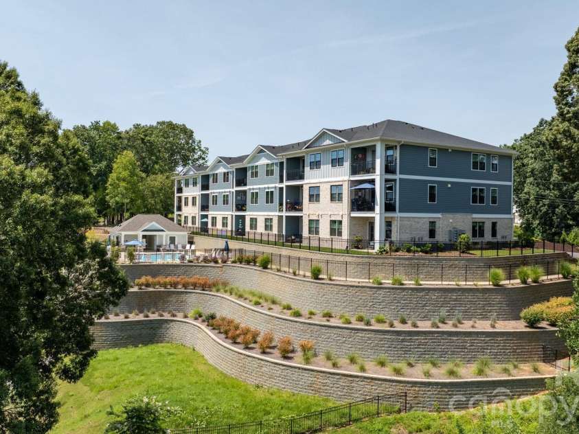 4455 Reed Creek Drive, Sherrills Ford, NC 28673.  MLS# CAR4413608, YatesRealty ID 40268. 