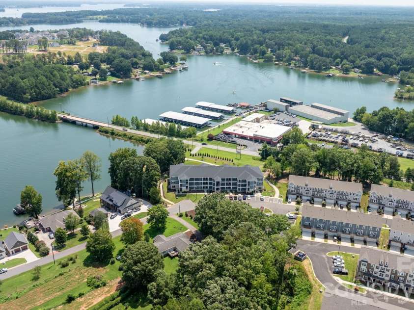 4455 Reed Creek Drive, Sherrills Ford, NC 28673.  MLS# CAR4413608, YatesRealty ID 40268. 