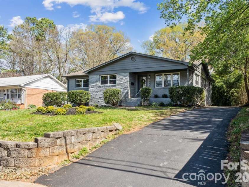 1749 Archdale Drive, Charlotte, NC 28210.  MLS# CAR4357388, YatesRealty ID 4027. 