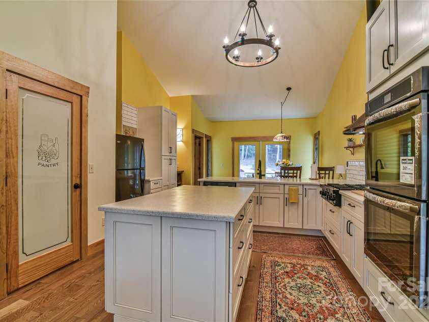 401 Moonbeam Crossing, Marshall, NC 28753.  MLS# CAR4241543, YatesRealty ID 4027. 