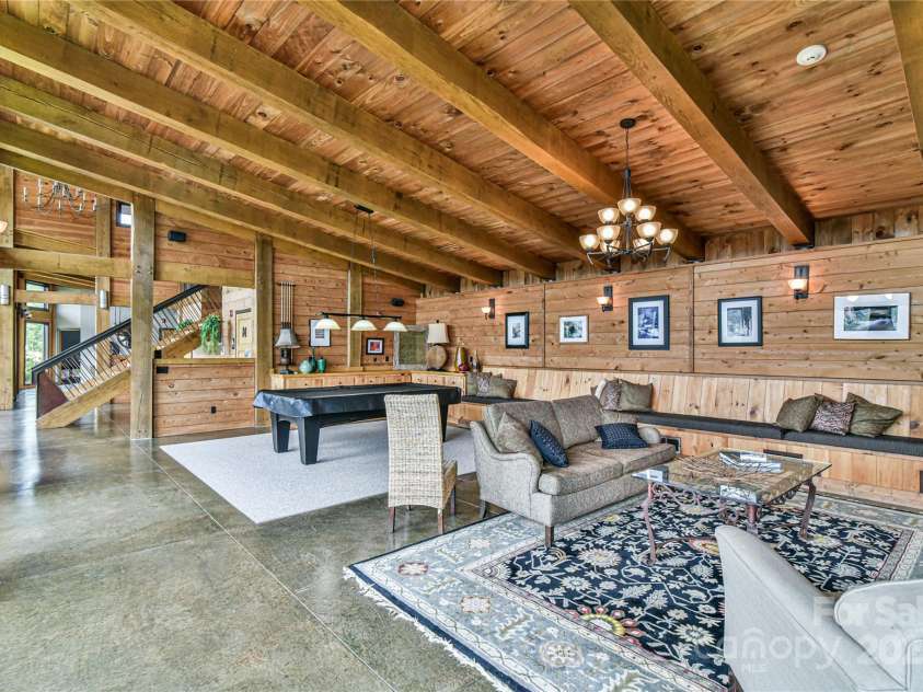 401 Moonbeam Crossing, Marshall, NC 28753.  MLS# CAR4241543, YatesRealty ID 4027. 