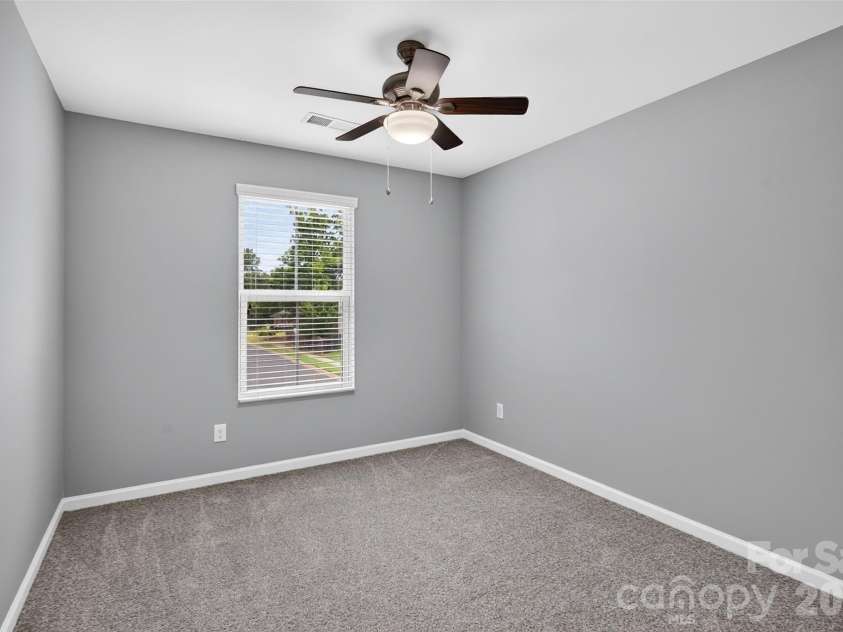1648 Hooper Court, Charlotte, NC 28212.  MLS# CAR4408501, YatesRealty ID 40270. 