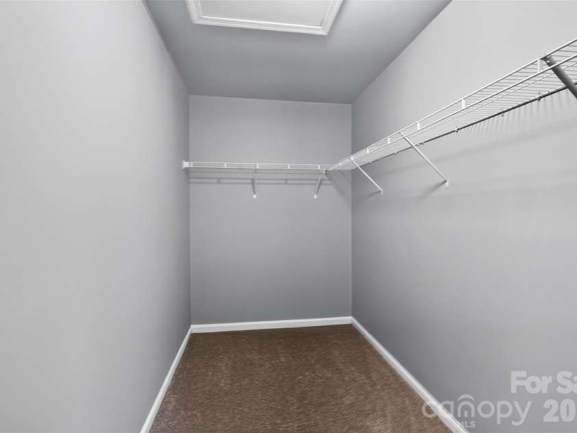 1648 Hooper Court, Charlotte, NC 28212.  MLS# CAR4408501, YatesRealty ID 40270. 