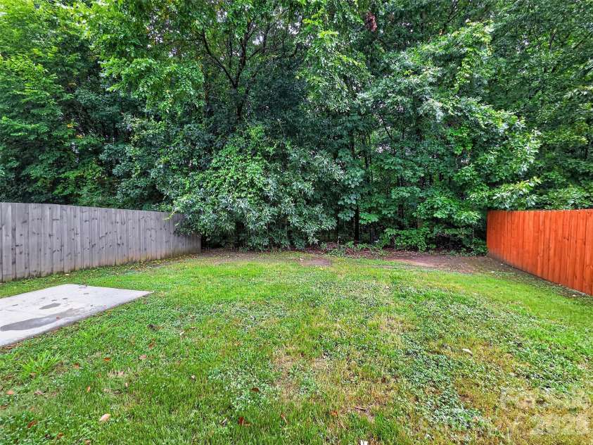 1648 Hooper Court, Charlotte, NC 28212.  MLS# CAR4408501, YatesRealty ID 40270. 