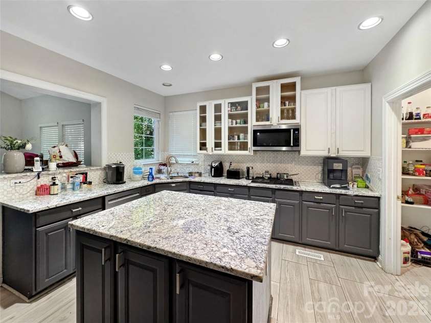 6119 Savannah Grace Lane, Huntersville, NC 28078.  MLS# CAR4406461, YatesRealty ID 40271. 