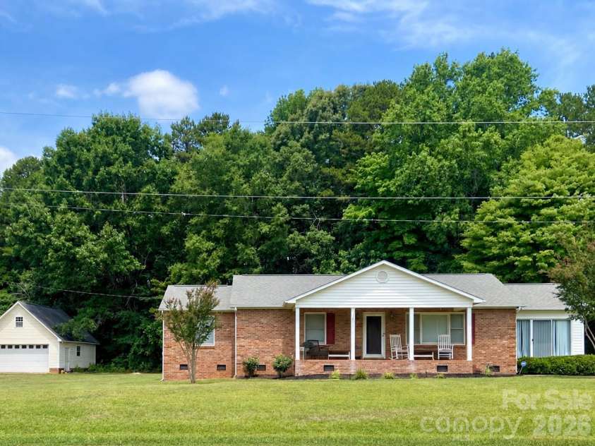 2889 Shiloh Unity Road, Lancaster, SC 29720.  MLS# CAR4402120, YatesRealty ID 40274. 