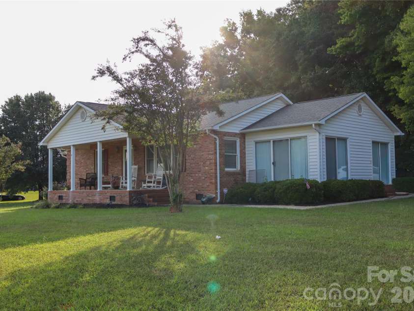 2889 Shiloh Unity Road, Lancaster, SC 29720.  MLS# CAR4402120, YatesRealty ID 40274. 
