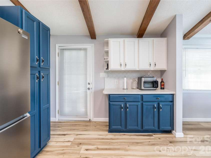 138 Strand Road, New London, NC 28127.  MLS# CAR4405795, YatesRealty ID 40275. 